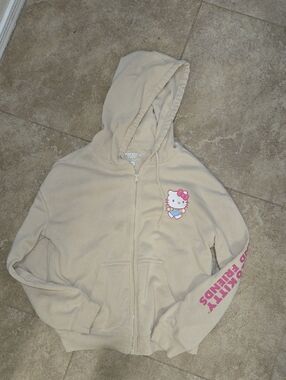 Hello Kitty Beige Zip-Up Hoodie with Pink Graphic